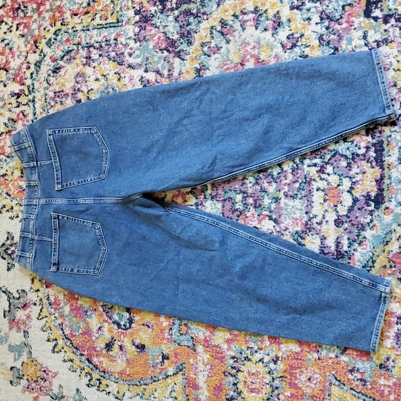 Hollister Ultra High Rise 80's Mom Barrel Jeans - Picture 5 of 5